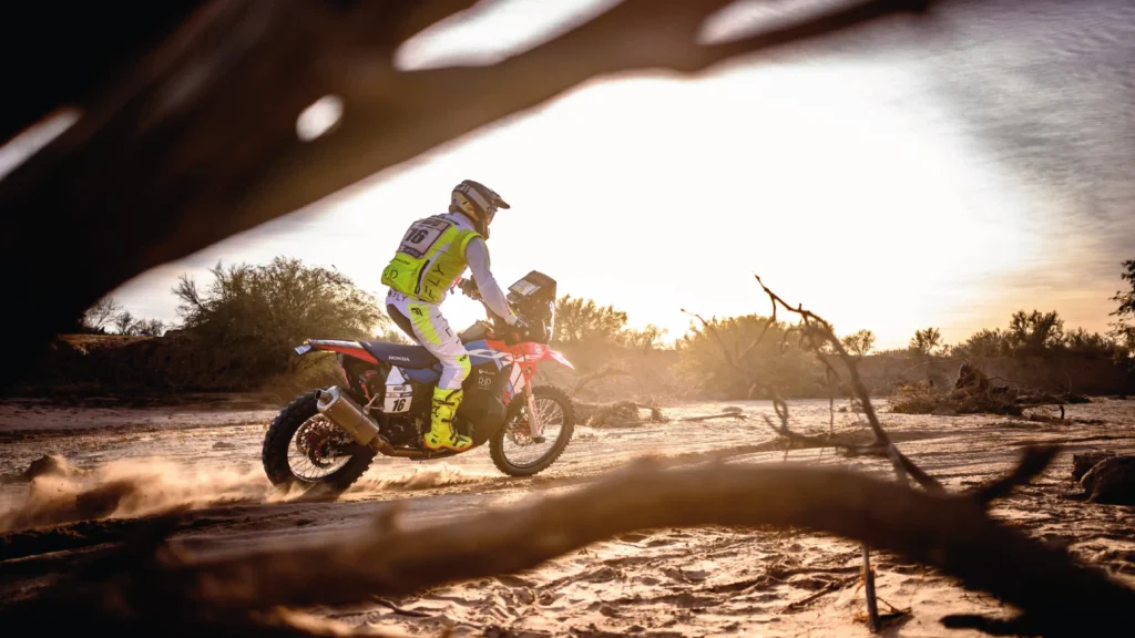 ruta puerto cayo ecuador manta adventure motocross